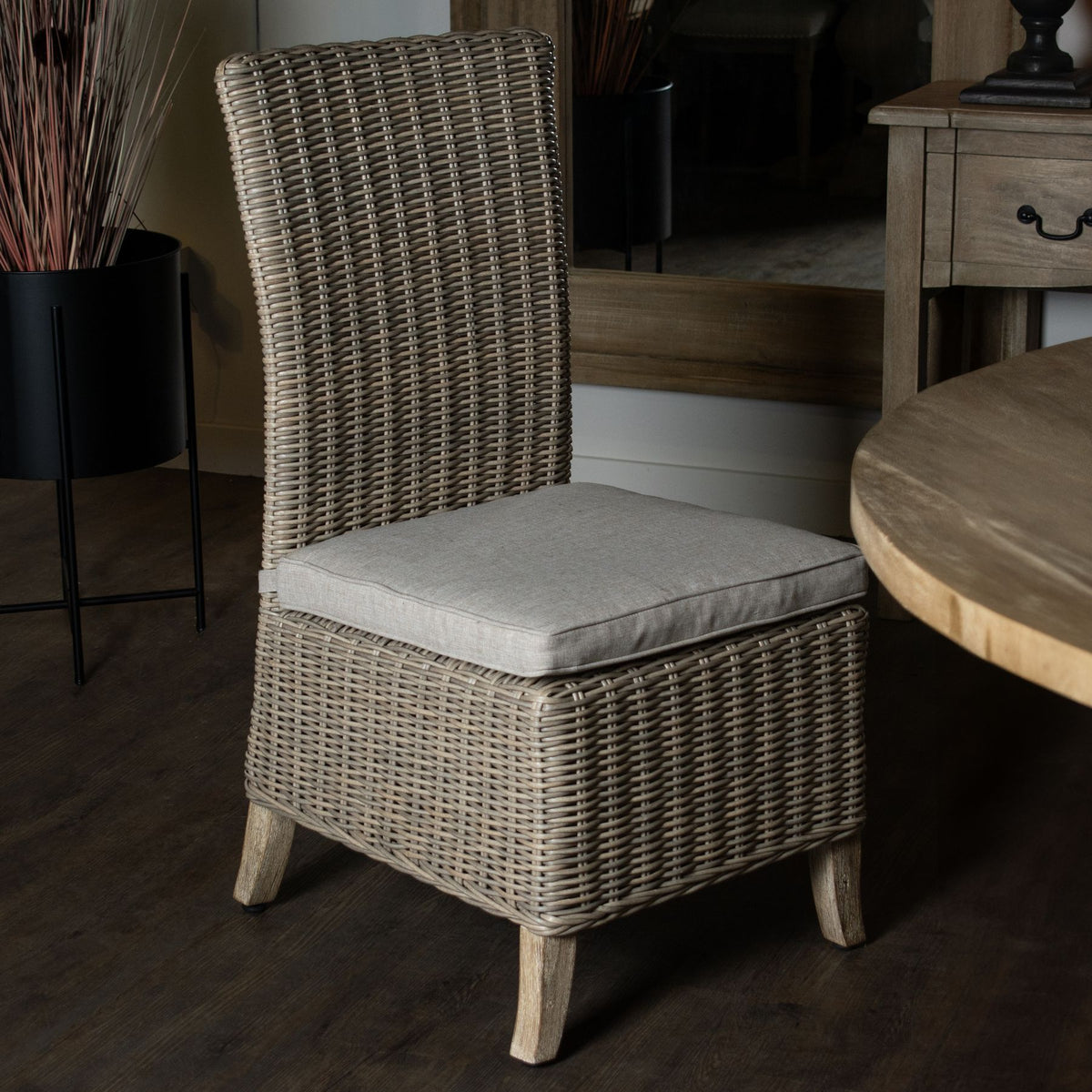 Tied Tallback Dining Chair