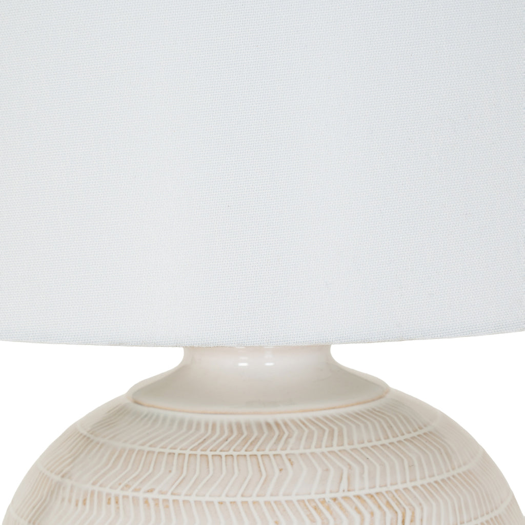 White Chevronbase Table Lamp