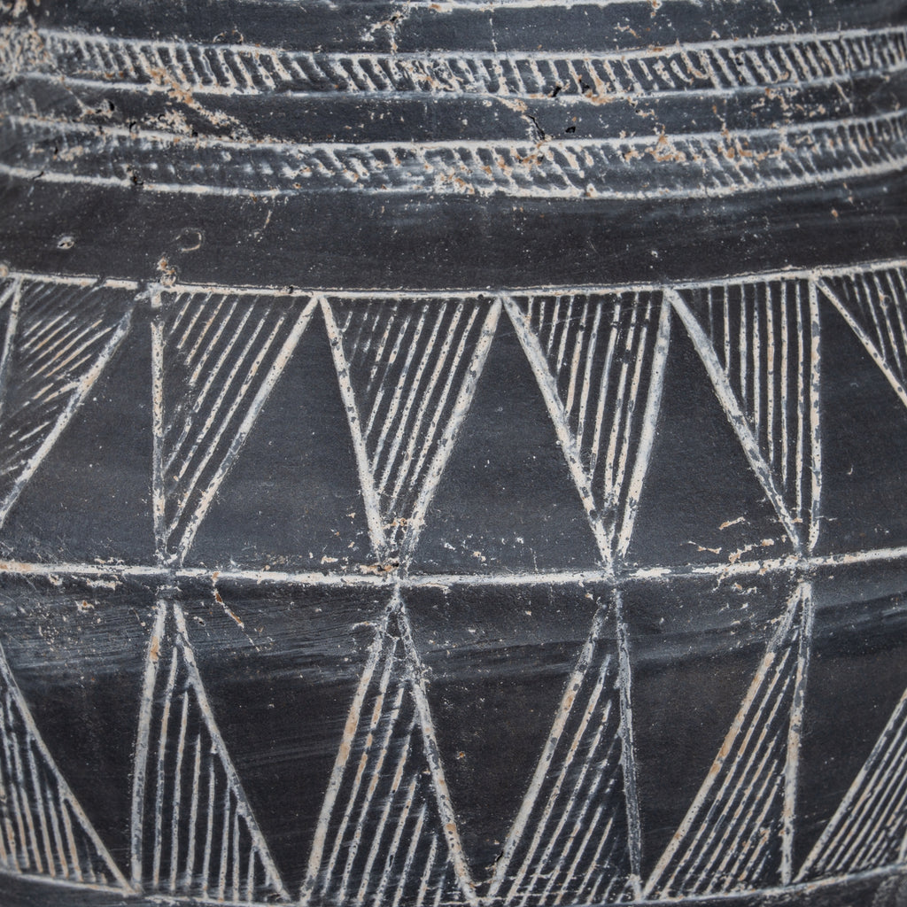 Hatched Triangles Planter — 24cm High