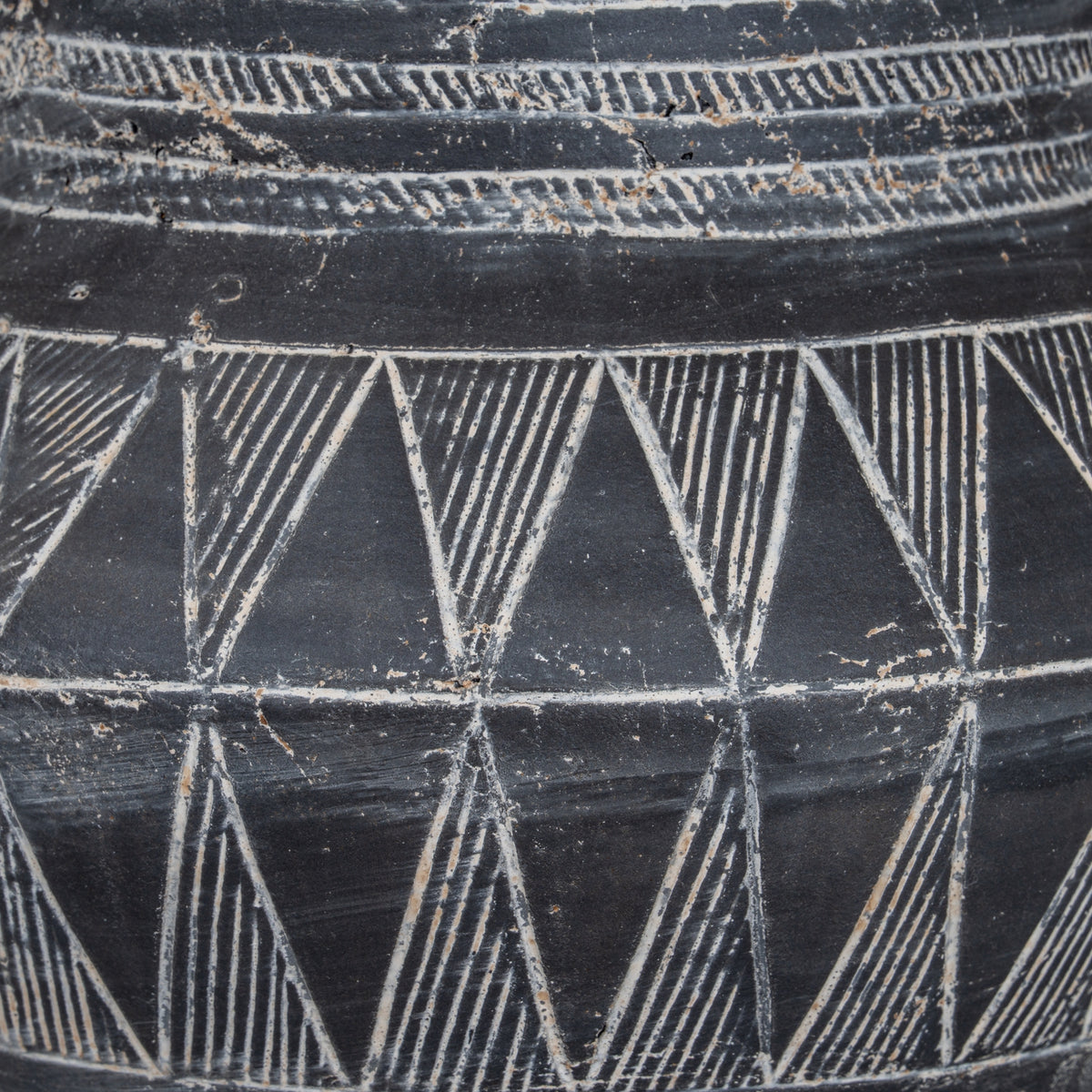 Hatched Triangles Planter — 24cm High