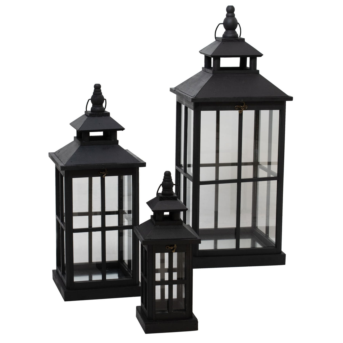 Three graduated black lanterns on a white background, with the tallest at the back right, a medium lantern at the left and the smallest in front; each has clear crossbarred panels, a double roof, a tiered finial and a loop handle.