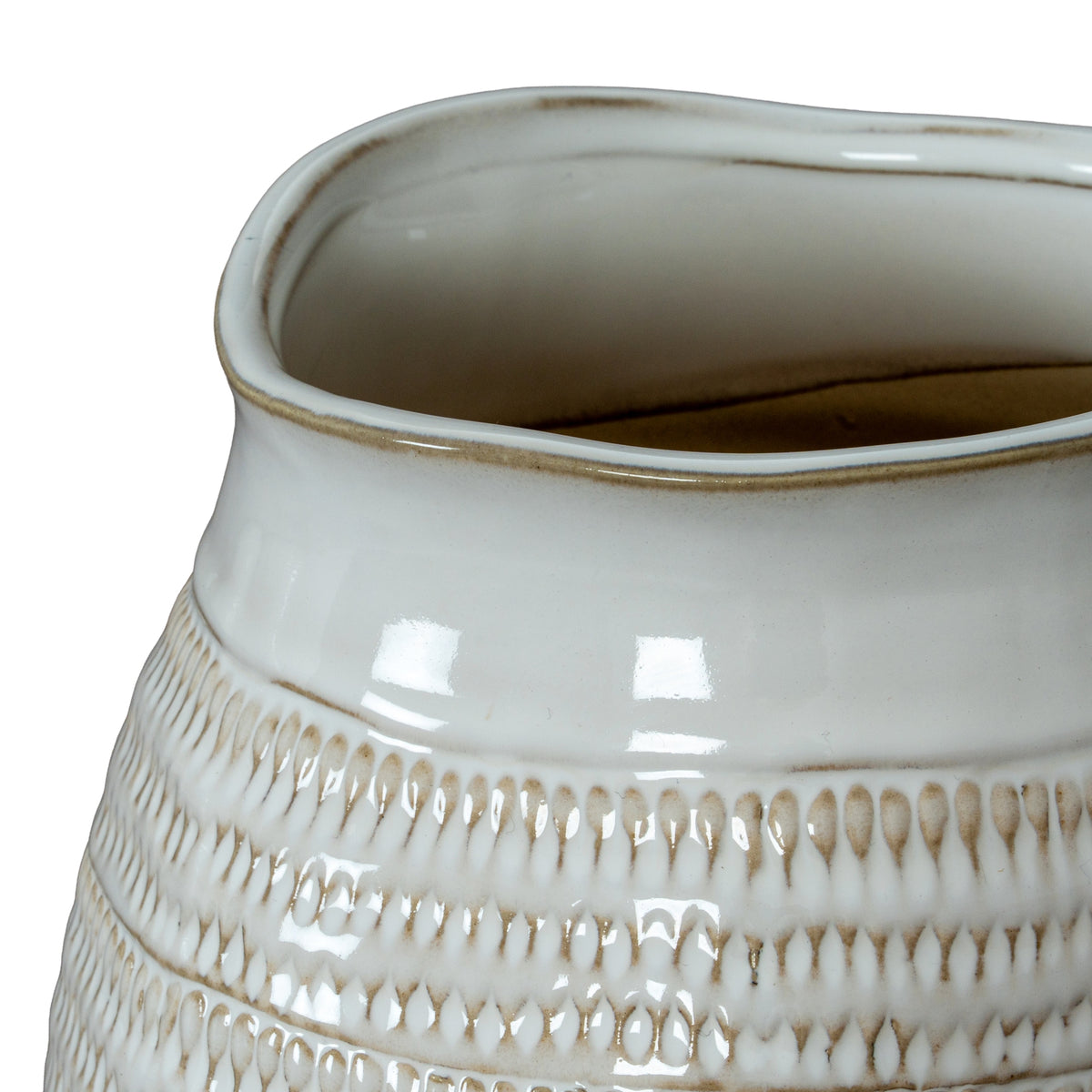 Close view into the vase opening, showing the curved rim, beige edging and glossy smooth upper band.