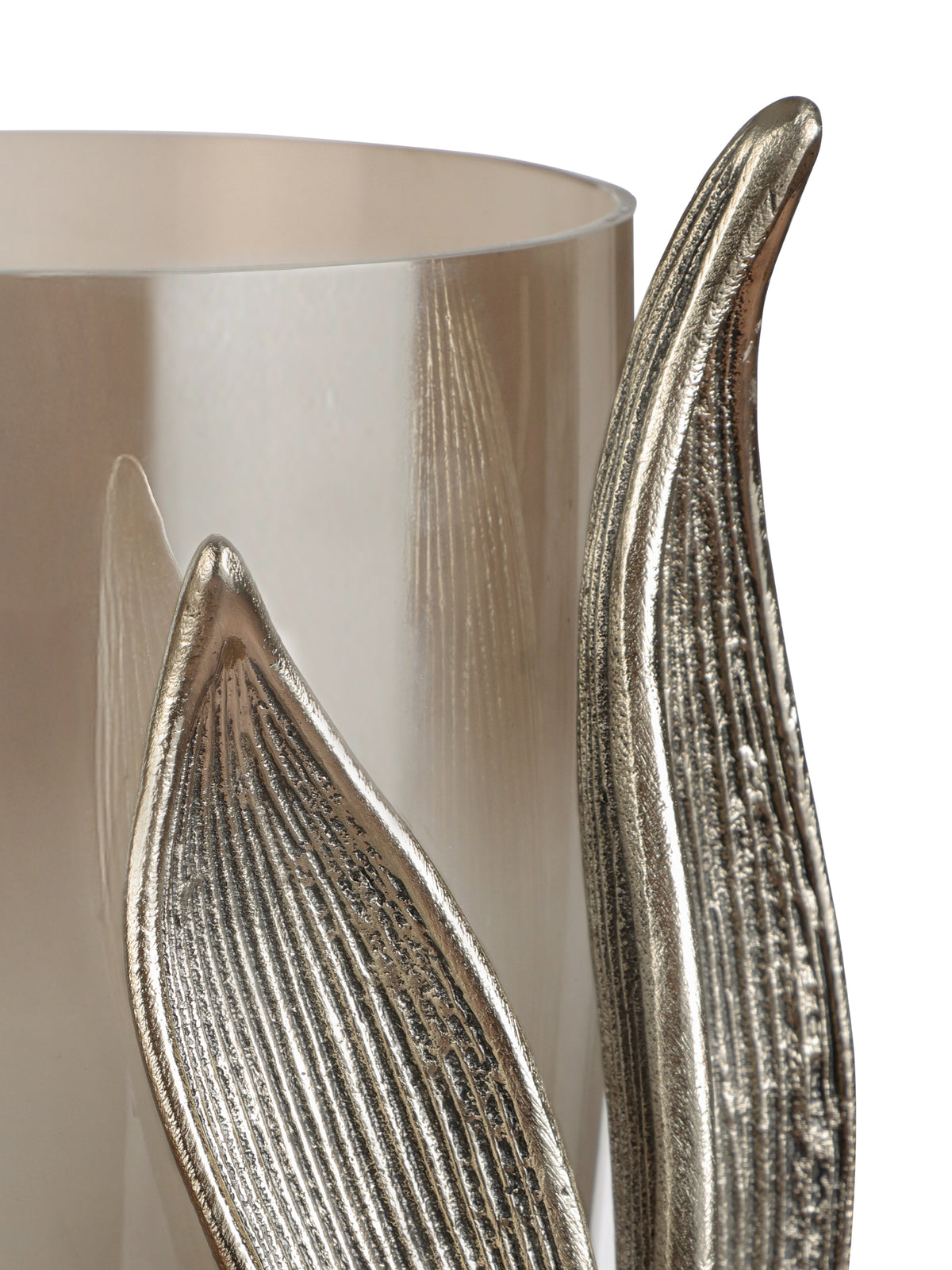 Close-up of the vase rim and leaf tips, showing fine ribbing in the antique gold finish.
