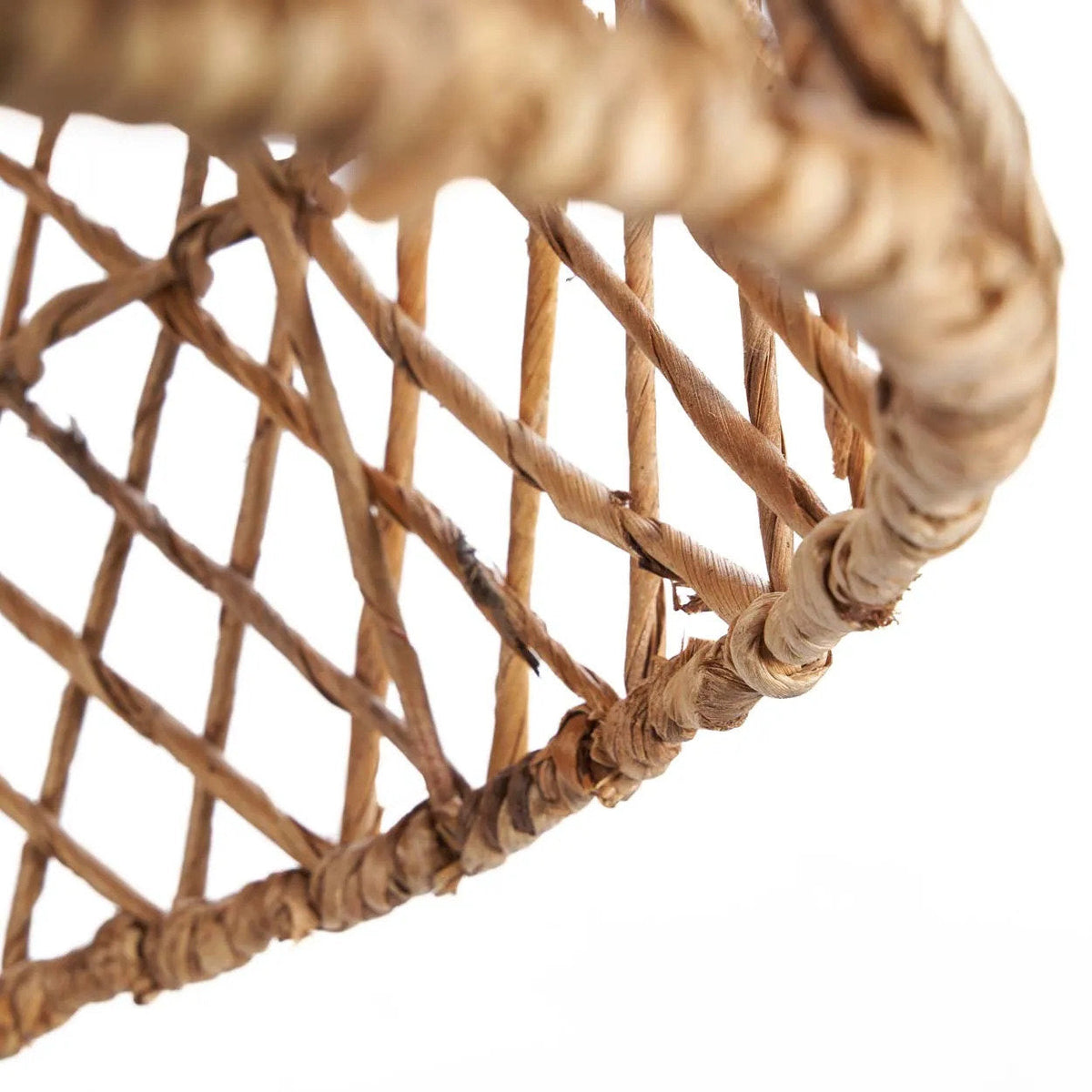 Xiomara Banana Leaf Pendant Light – Natural, Small — rounded lower rim detail